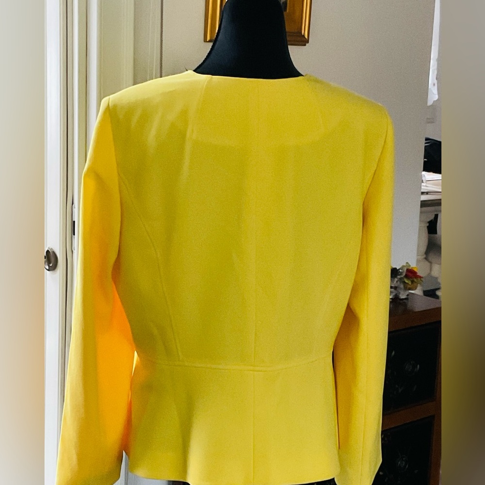 NWT Tahari Sun Yellow Zip Peplum Blazer - Picture 2 of 6